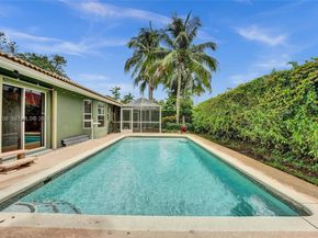 4242 NW 66th St, Coconut Creek FL 33073