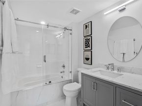 1155 Brickell Bay Dr 2003, Miami FL 33131