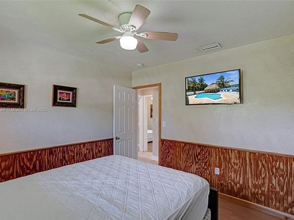 16000 N Miami Ave, Miami FL 33169