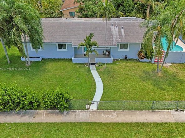 16000 N Miami Ave, Miami FL 33169