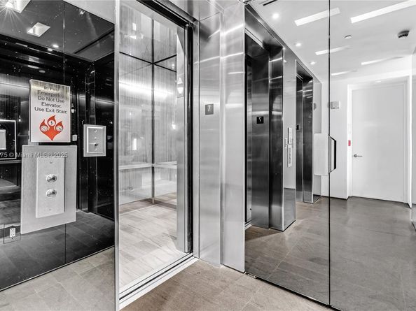 120 Ocean Dr 700, Miami Beach FL 33139