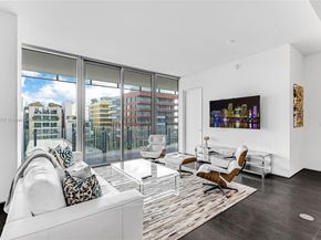 120 Ocean Dr 700, Miami Beach FL 33139