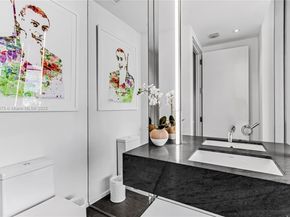 120 Ocean Dr 700, Miami Beach FL 33139