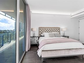 120 Ocean Dr 700, Miami Beach FL 33139