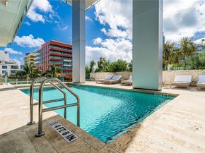 120 Ocean Dr 700, Miami Beach FL 33139
