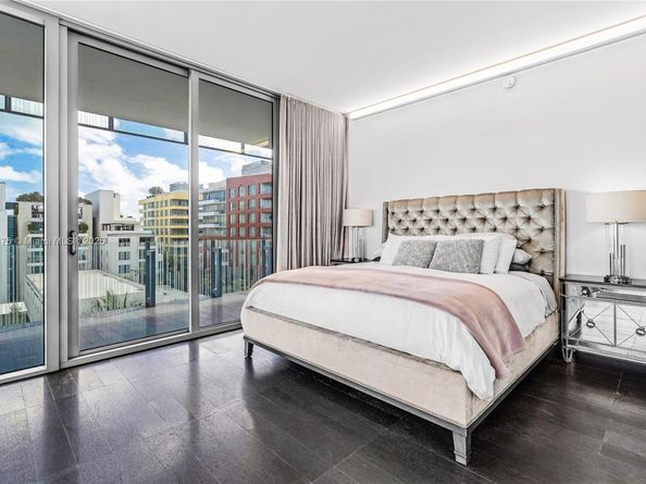 120 Ocean Dr 700, Miami Beach FL 33139