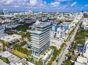 120 Ocean Dr 700, Miami Beach FL 33139