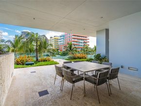 120 Ocean Dr 700, Miami Beach FL 33139