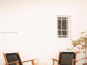 3616 SW 26th St, Miami FL 33133