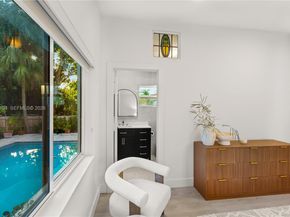 3616 SW 26th St, Miami FL 33133