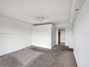 4001 Hillcrest Dr 6024, Hollywood FL 33021