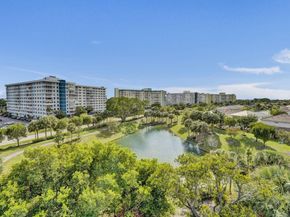 4001 Hillcrest Dr 6024, Hollywood FL 33021