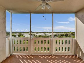4001 Hillcrest Dr 6024, Hollywood FL 33021