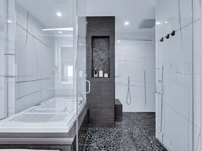 1180 N Federal Hwy 1602, Fort Lauderdale FL 33304