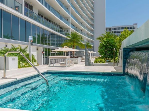 1180 N Federal Hwy 1602, Fort Lauderdale FL 33304