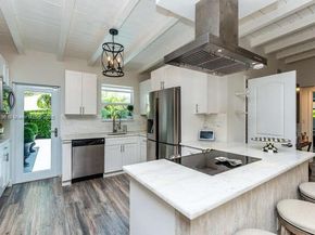 2075 S Hibiscus Dr, North Miami FL 33181