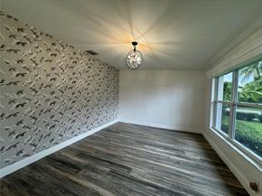 2075 S Hibiscus Dr, North Miami FL 33181
