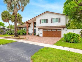 16530 Royal Poinciana Ct, Weston FL 33326