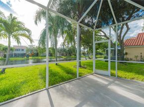 325 Cameron Dr, Weston FL 33326