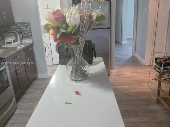 21610 NW 7th Ct, Pembroke Pines FL 33029