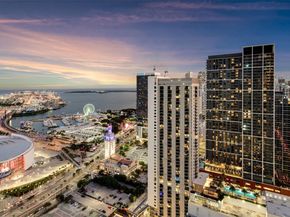 851 NE 1st Ave 4009, Miami FL 33132