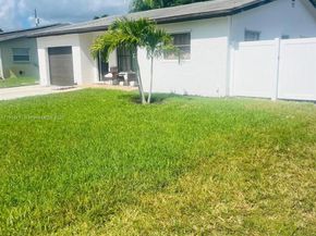 9703 SW 2nd St, Boca Raton FL 33428