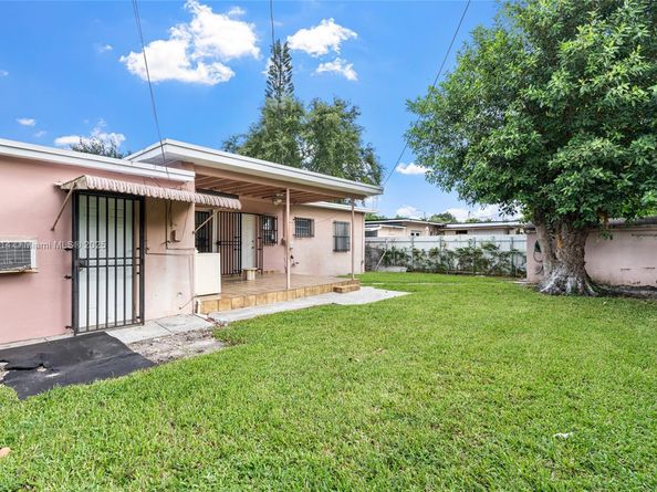 120 SW 52nd Pl, Miami FL 33134