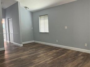 17101 SW 64th Ct, Southwest Ranches FL 33331