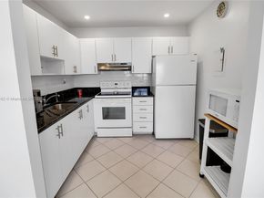 608 Normandy M, Delray Beach FL 33484