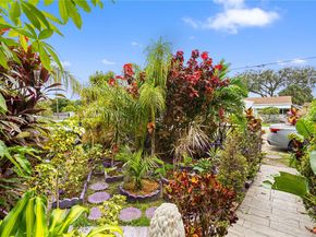 2531 NW 88th St, Miami FL 33147