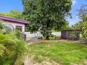 2531 NW 88th St, Miami FL 33147