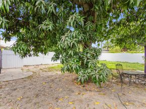 2531 NW 88th St, Miami FL 33147