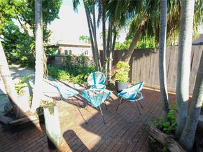 2754 SW 36th Ave, Miami FL 33133