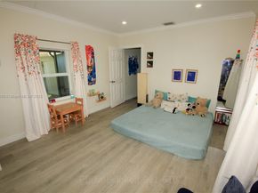 2754 SW 36th Ave, Miami FL 33133