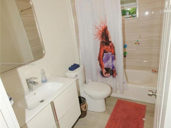 2754 SW 36th Ave, Miami FL 33133