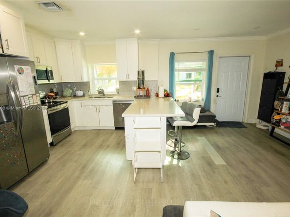 2754 SW 36th Ave, Miami FL 33133