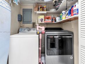 9011 SW 18th Ter, Miami FL 33165