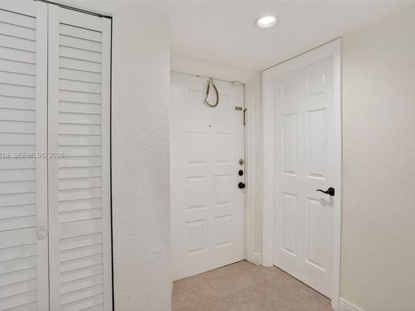 845 NW 91st Ter, Plantation FL 33324