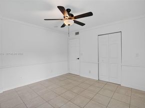 845 NW 91st Ter, Plantation FL 33324