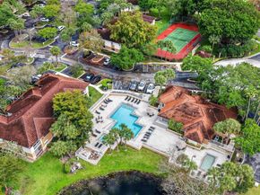 845 NW 91st Ter, Plantation FL 33324
