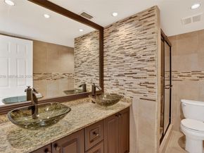 845 NW 91st Ter, Plantation FL 33324
