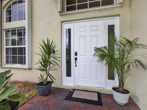2146 COUNTRY GOLF Drive, Wellington FL 33414