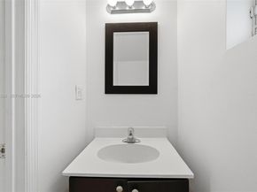 1403 NW 2nd St, Fort Lauderdale FL 33311