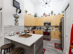 1205 NE 32nd Ter, Homestead FL 33033