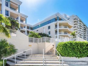 1 Century Ln 209, Miami Beach FL 33139