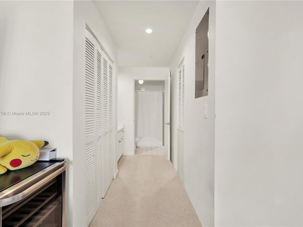 1 Century Ln 209, Miami Beach FL 33139