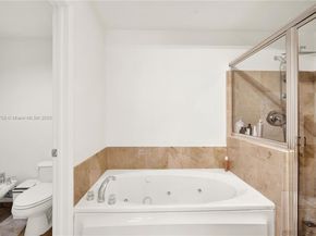 1 Century Ln 209, Miami Beach FL 33139
