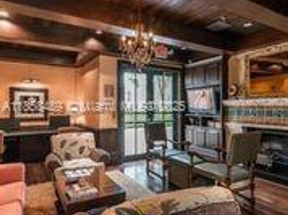 12490 NW 33rd St, Sunrise FL 33323