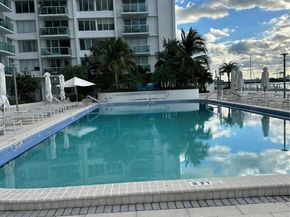 1000 West Ave 215, Miami Beach FL 33139