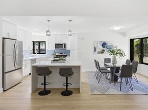 232 NW 97th Ave, Plantation FL 33324